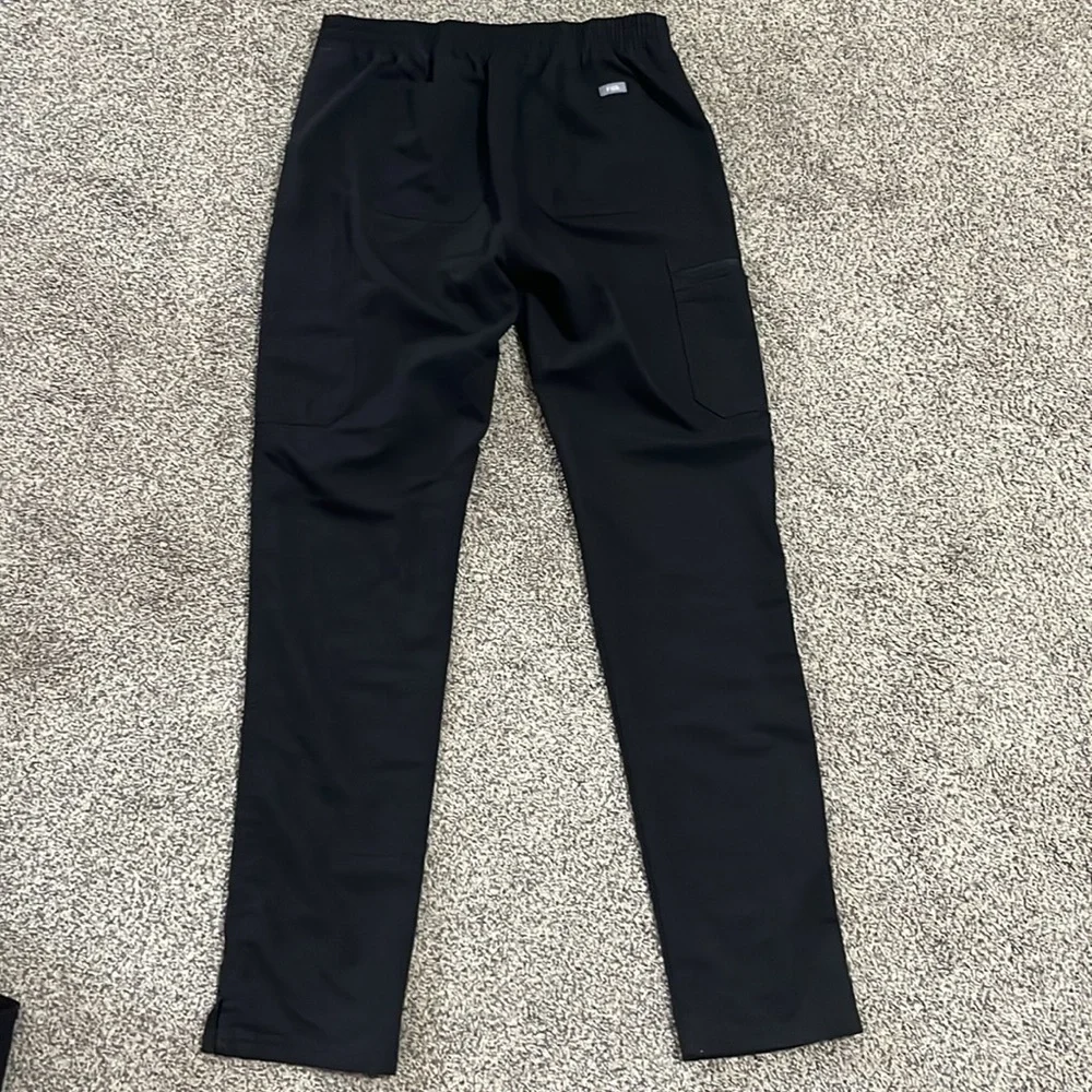 FIGS | Technical Collection. Women’s Scrub Pants Size S/T. - Picture 2 of 8